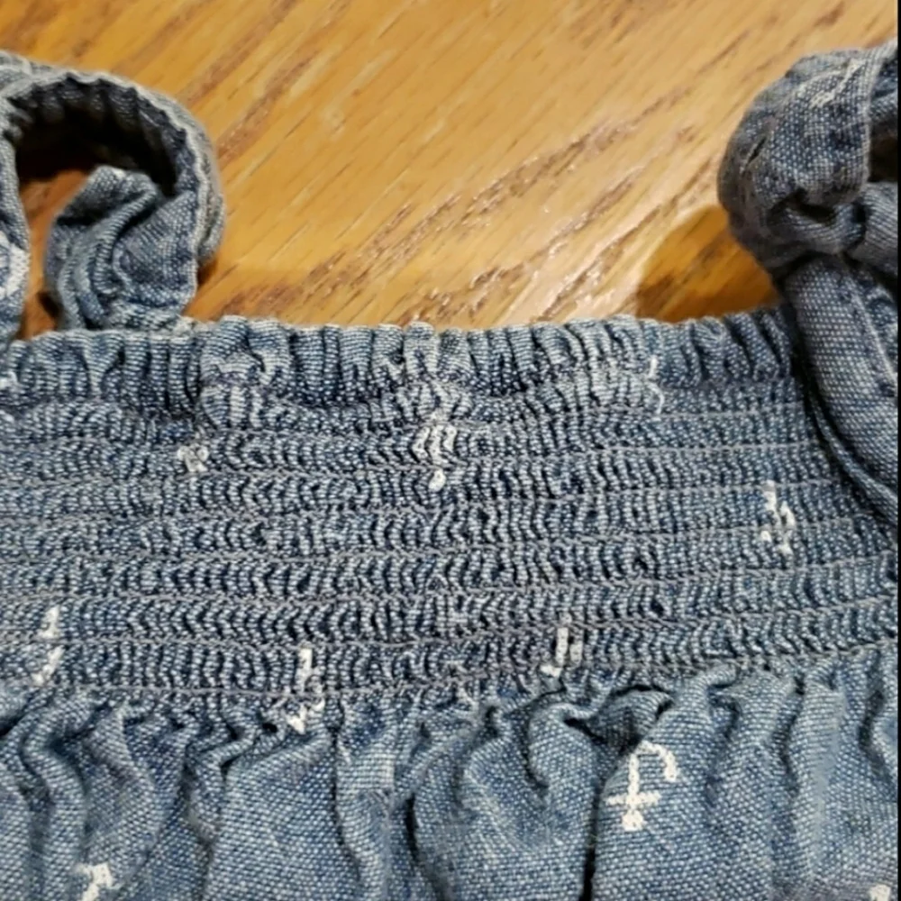 Old Navy Infant Girl Summer Jumper Romper Chambrey